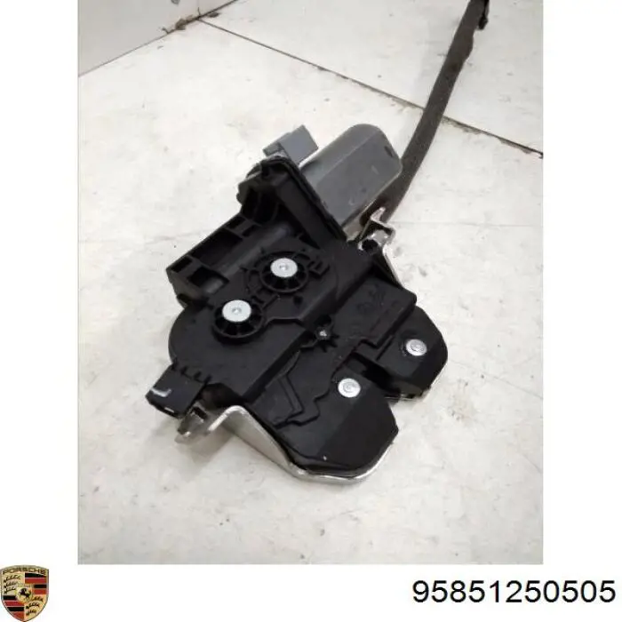 Fecho de tampa de porta-malas (de 3ª/5ª porta traseira) para Porsche Cayenne II 92A