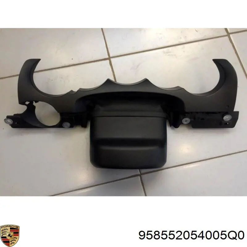 958552054005Q0 Porsche 