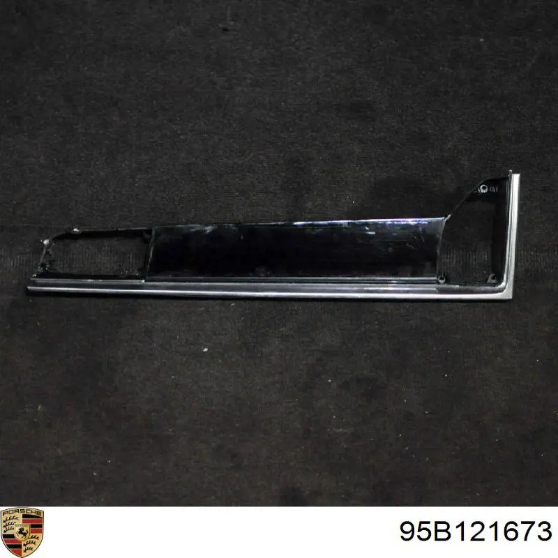  Porsche 95B121673