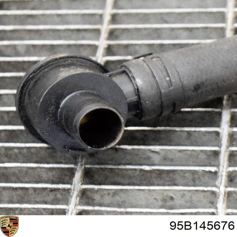 Купить 95B145676 Porsche 