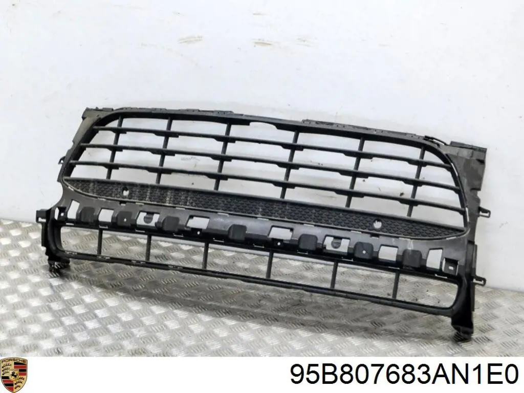  Porsche 95B807683AN1E0 цена, от 291.40 USD