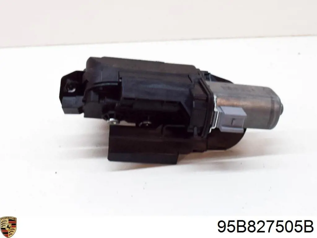 Замок багажника 95B827505B Porsche
