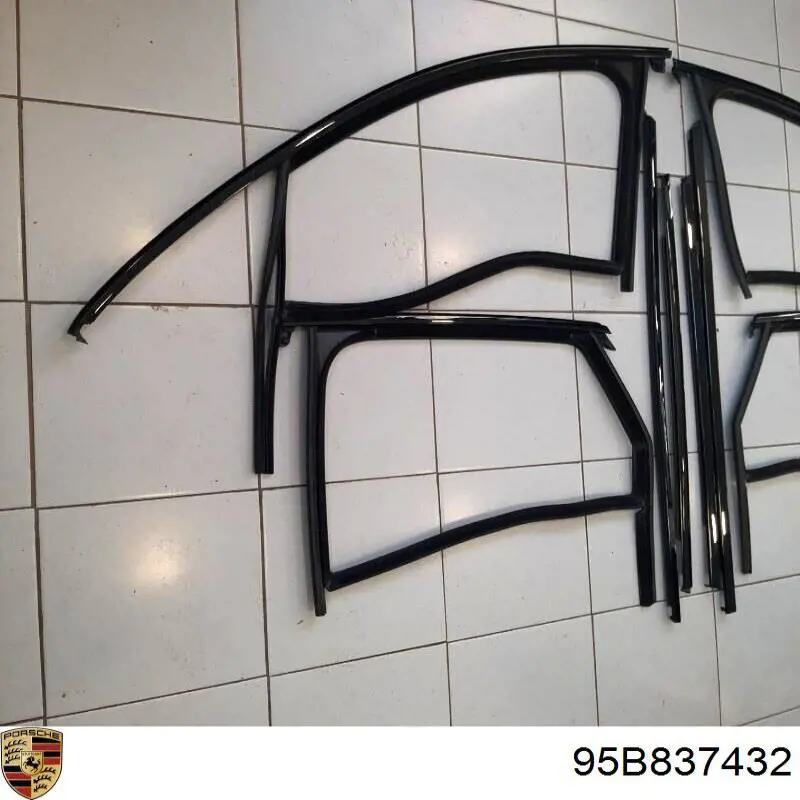  Porsche 95B837432 цена, от 35.27 USD