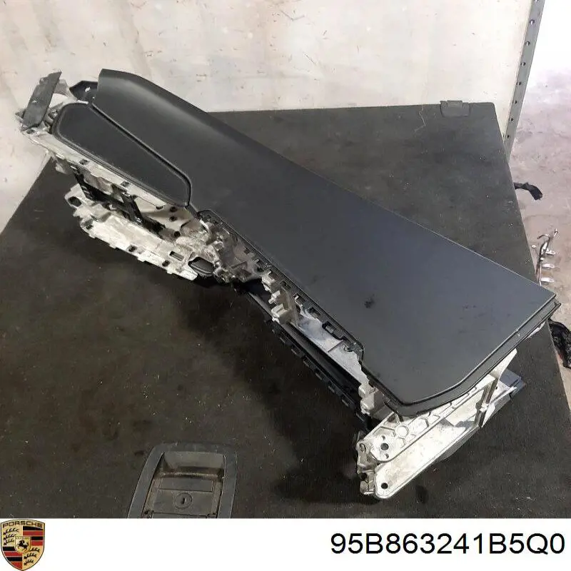 Панель борода Porsche 95B863241B5Q0 цена, от 155.37 USD