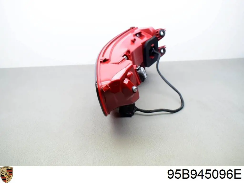  Porsche 95B945096E цена, от 91.28 USD