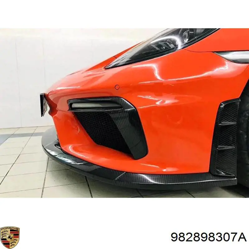 982898307A Porsche 