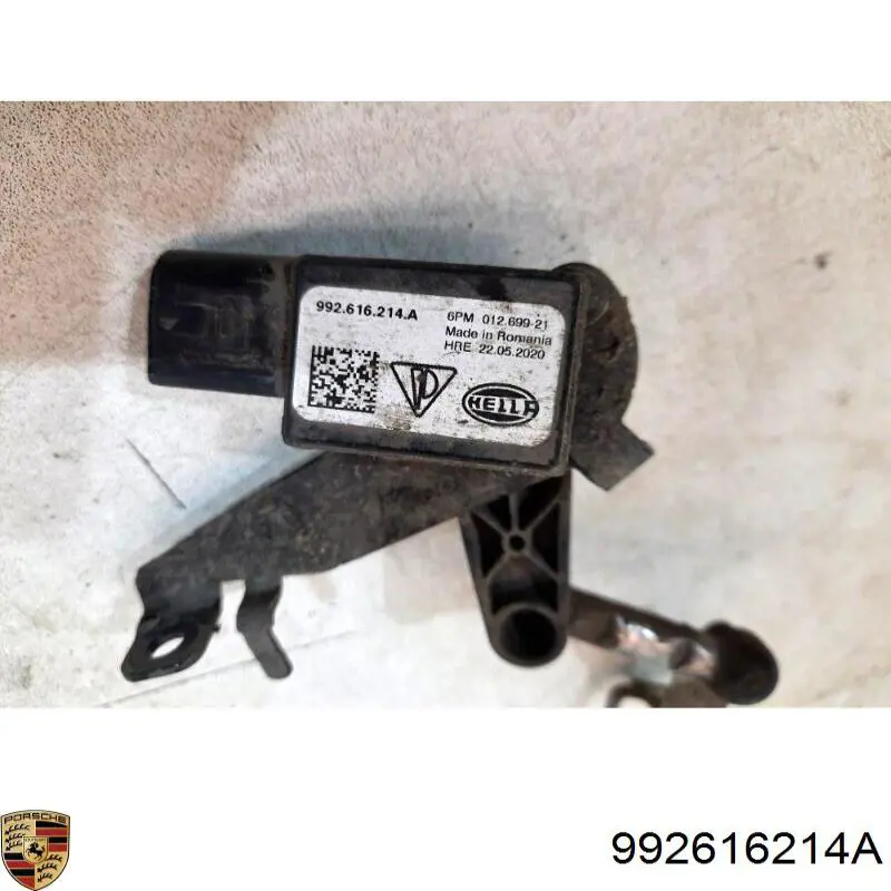 992616214A Porsche 