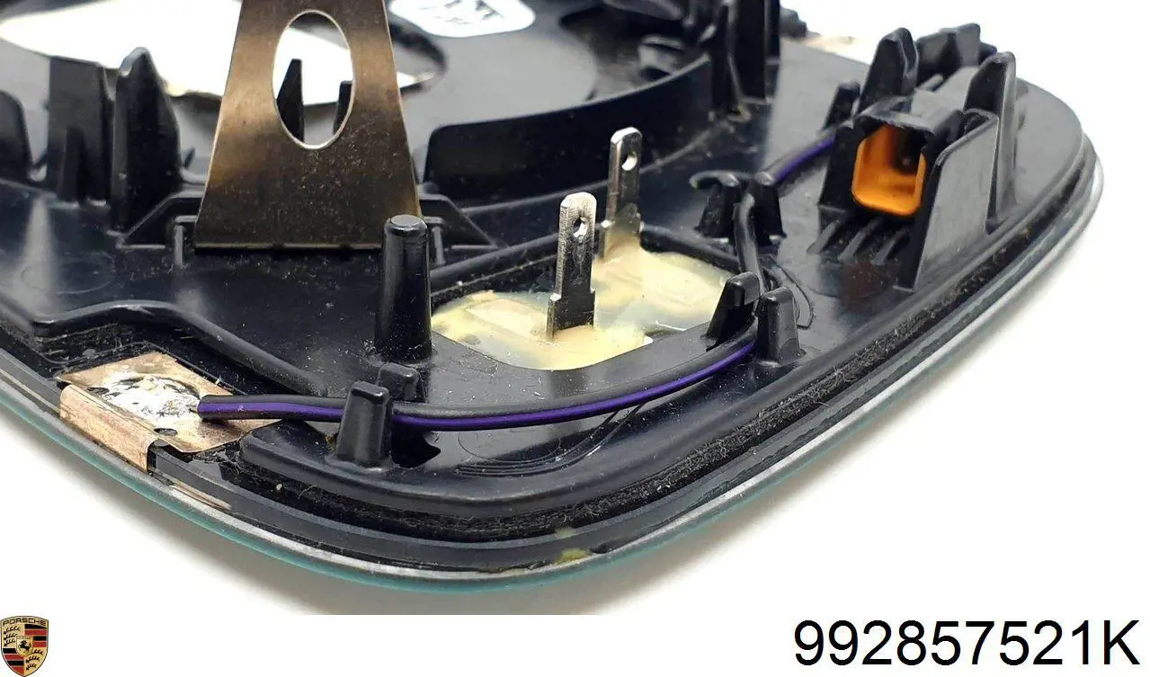 992857521K Porsche 