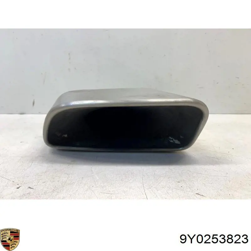 Купить 9Y0253823 Porsche Насадка на глушитель