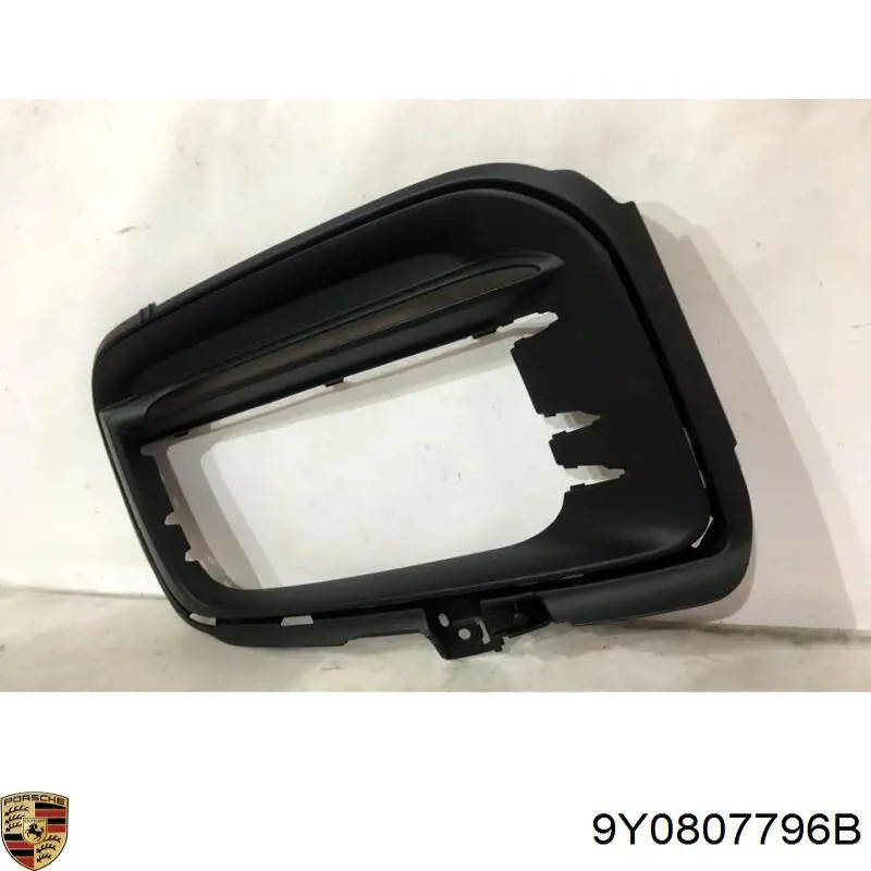 Porsche 9Y0807796B цена, от 147.72 USD