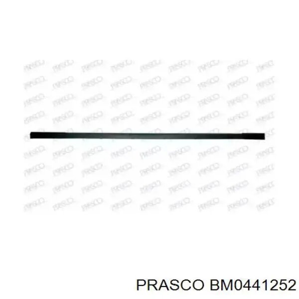 Накладка бампера заднего центральная Prasco BM0441252