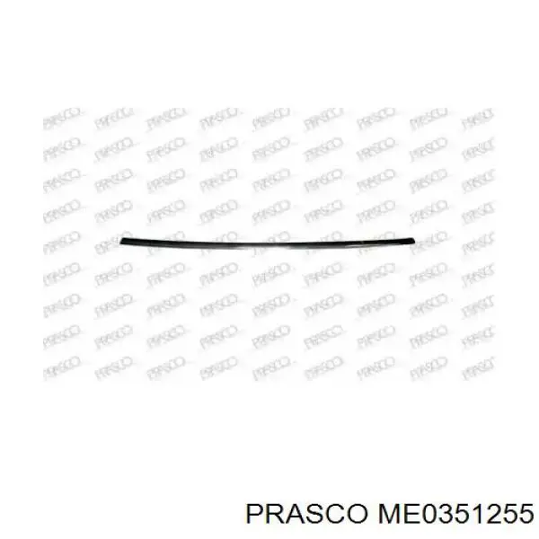 Moldura de parachoques trasero central ME0351255 Prasco