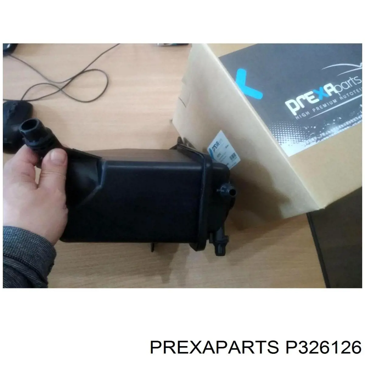 P326126 Prexaparts патрубок вентиляции картерных газов