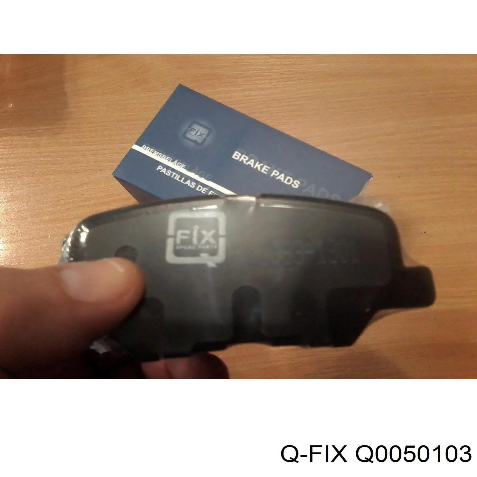 Bloco silencioso dianteiro do braço oscilante inferior Q-fix Q0050103