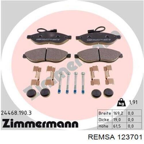 Передние тормозные колодки 123701 Remsa