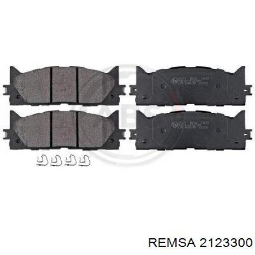 Передние тормозные колодки 2123300 Remsa