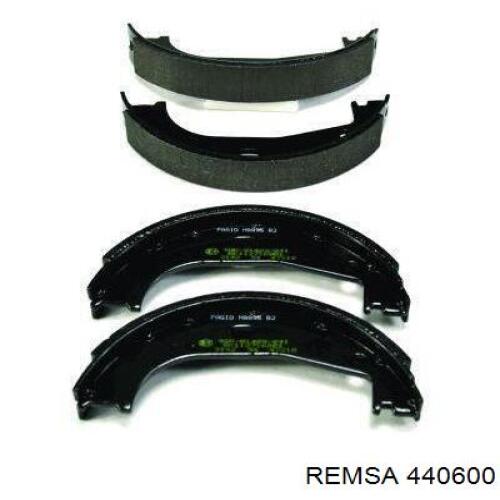 Колодки стояночного тормоза Remsa 440600