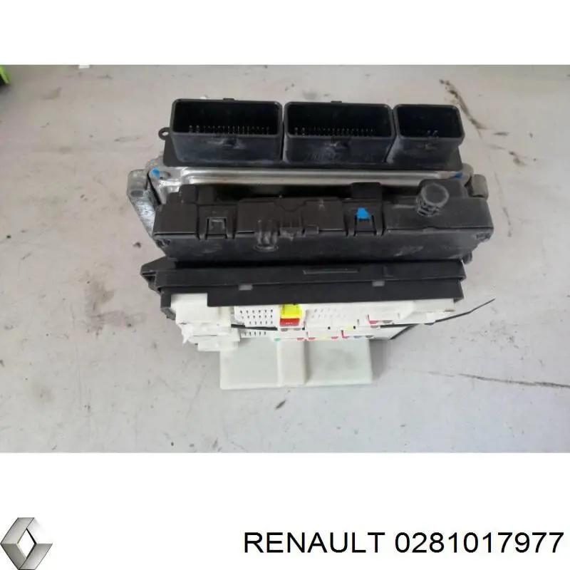 0281017977 Renault (RVI) Мозги двигателя