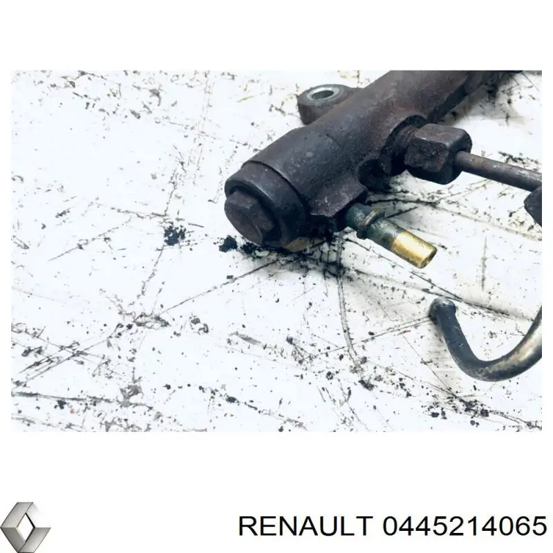 0445214065 Renault (RVI) Топливная рампа