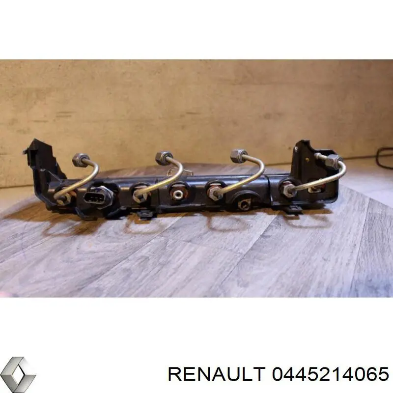 Купить 0445214065 Renault (RVI) Распределитель топлива