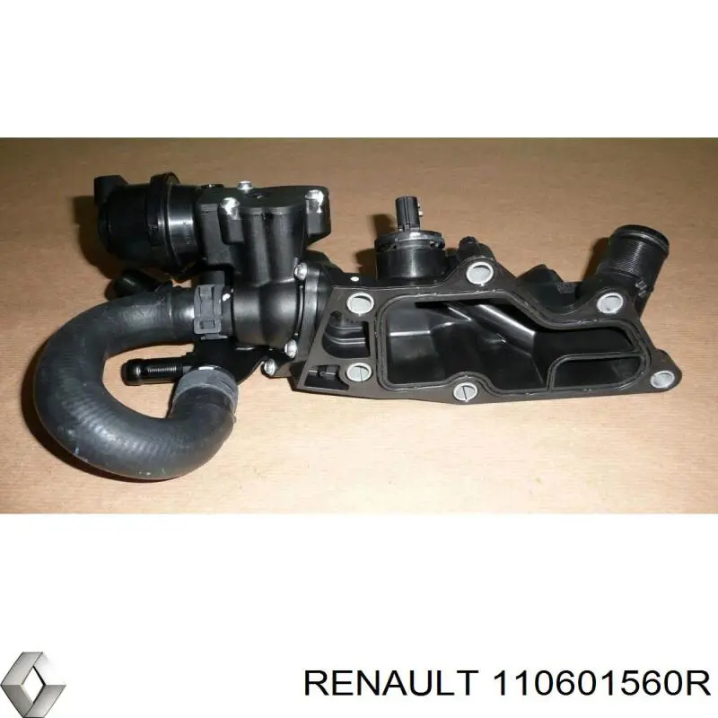 11 06 015 60R Renault (RVI) flange do sistema de esfriamento (união em t)