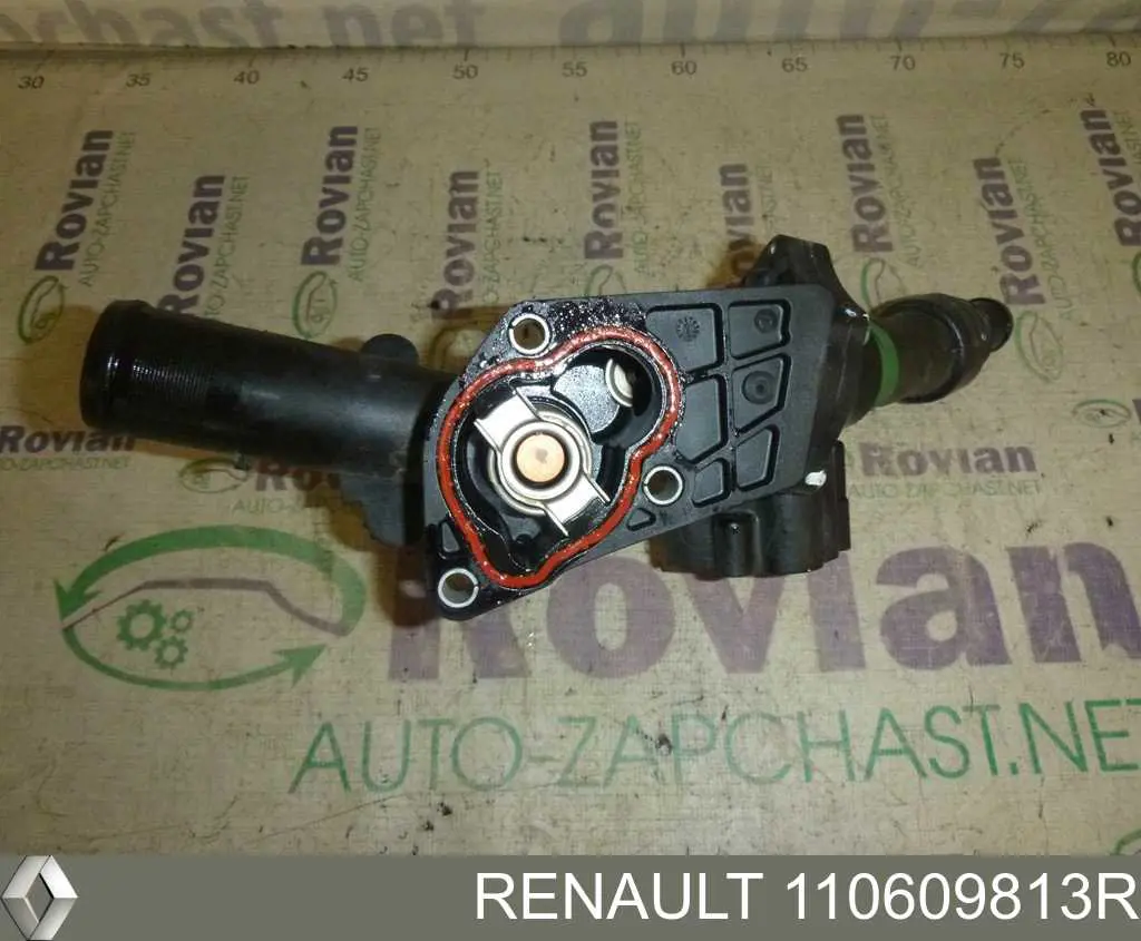 Корпус термостата 110609813R Renault (RVI)
