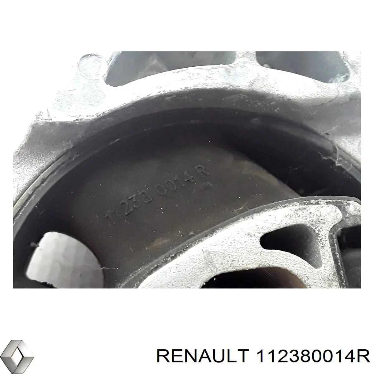 Задняя подушка двигателя на Renault Latitude  L7