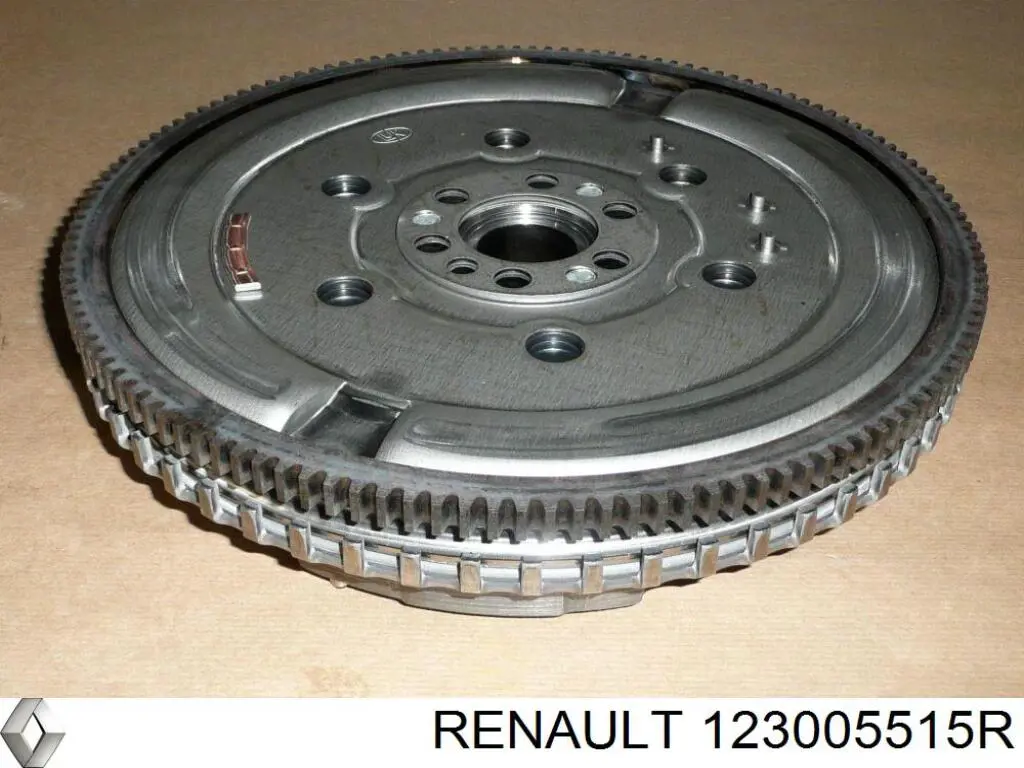 123005515R Renault (RVI) volante de motor