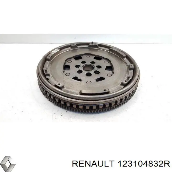 123104832R Renault (RVI) 