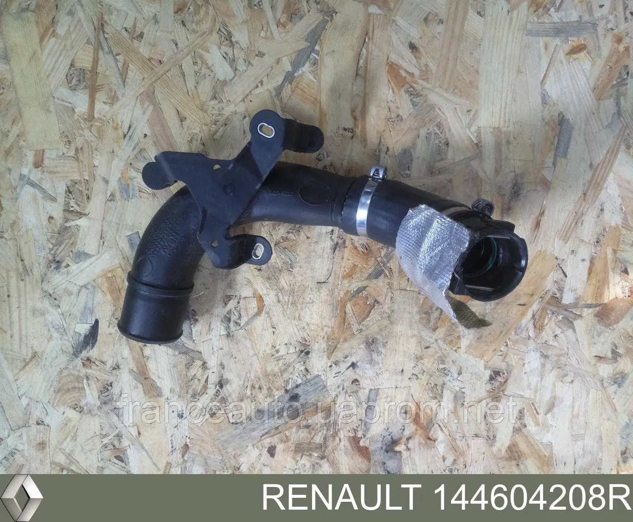 Патрубок интеркулера 144604208R Renault (RVI)
