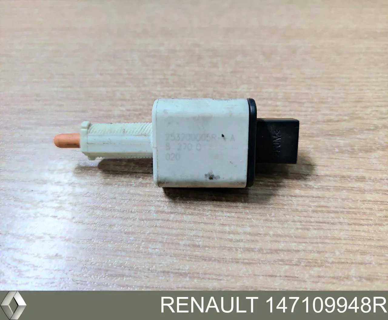 Приборы управления системы рециркуляции Renault (RVI) 147109948R цена, от 223.62 USD