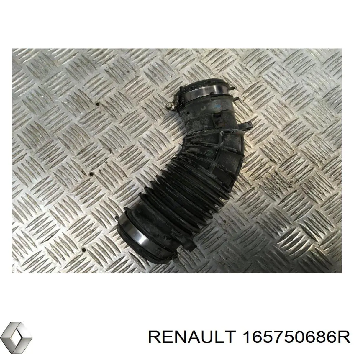 Патрубок воздушный, выход воздушного фильтра Renault (RVI) 165750686R цена, от 51.86 USD