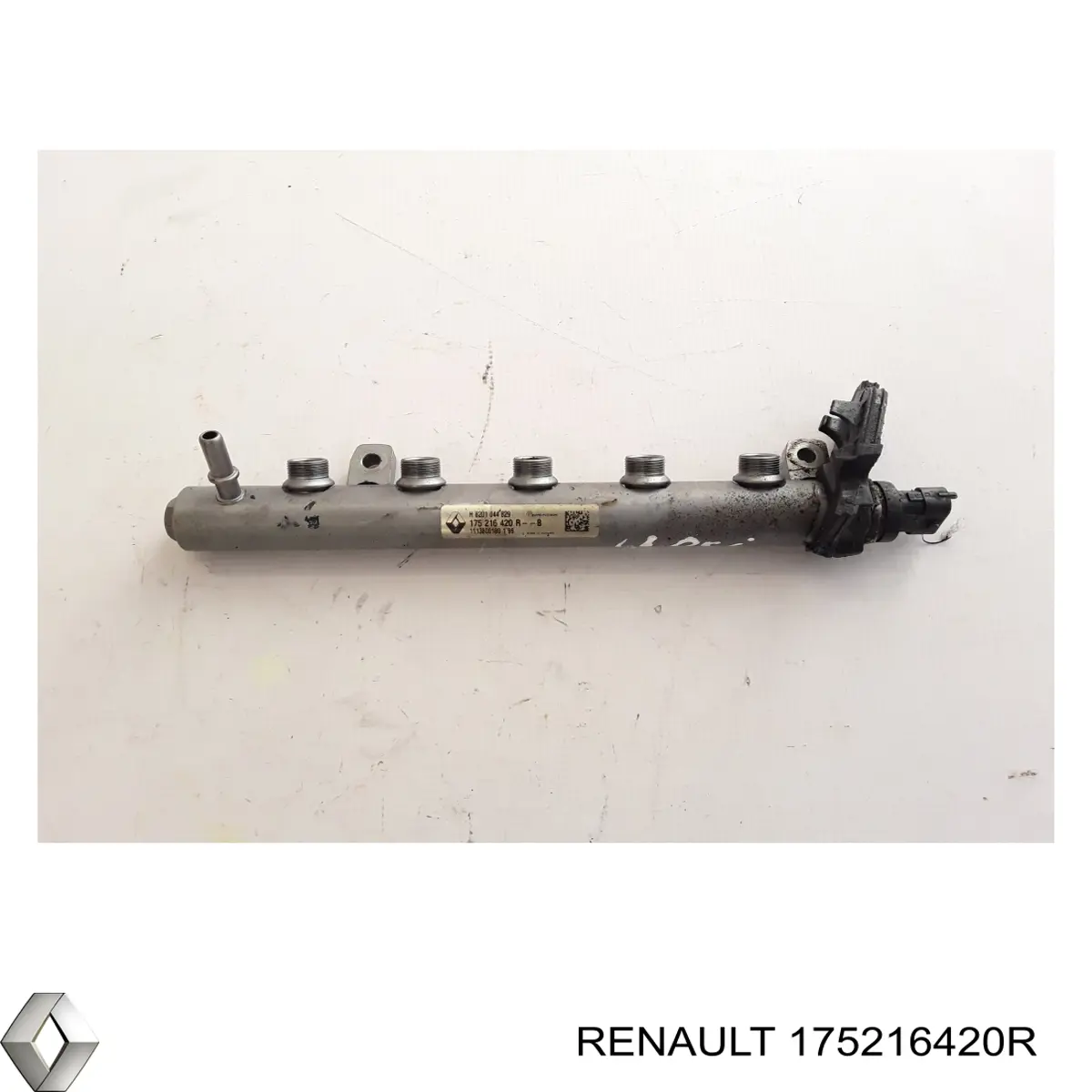 Купить 175216420R Mercedes Распределитель топлива