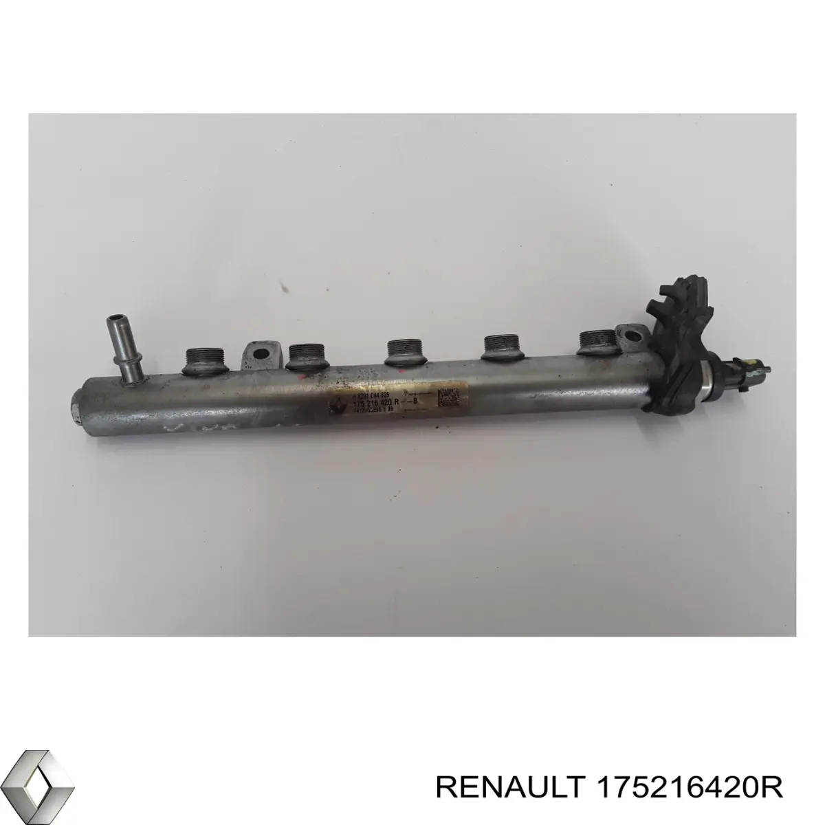 Распределитель топлива (рампа) Renault (RVI) 175216420R цена, от 16.91 USD