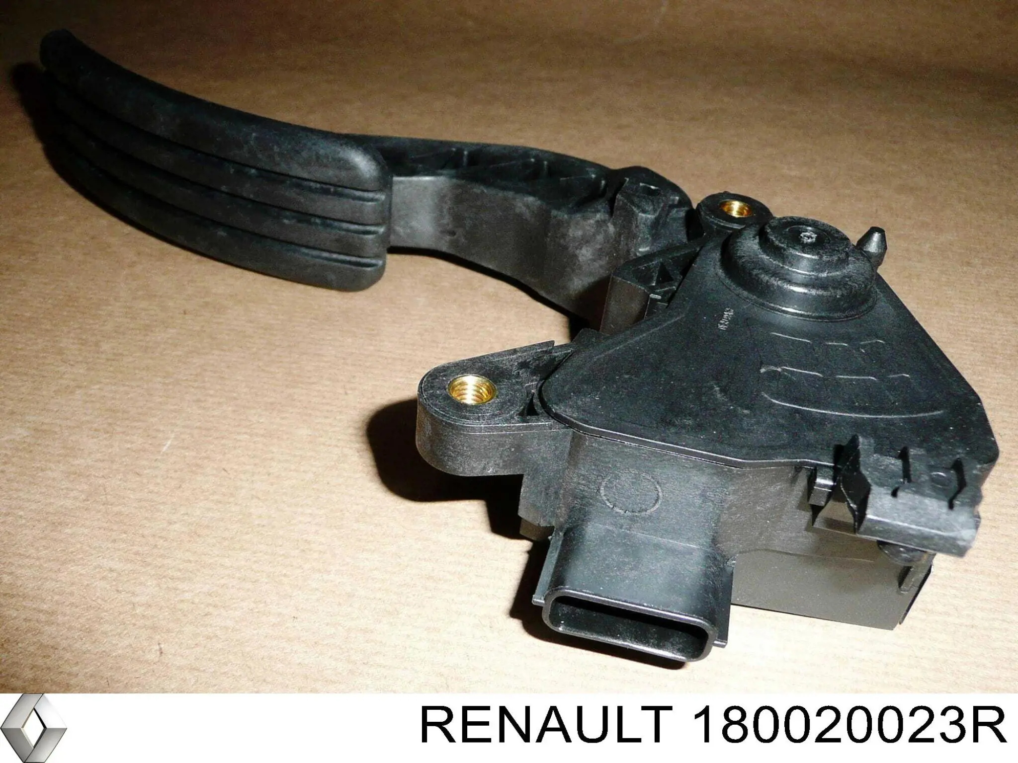 180020023R Renault (RVI) 