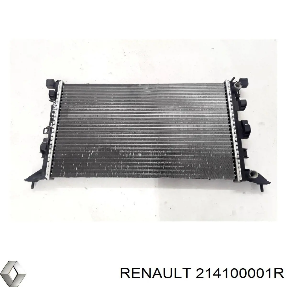 214100001R Renault (RVI) радиатор