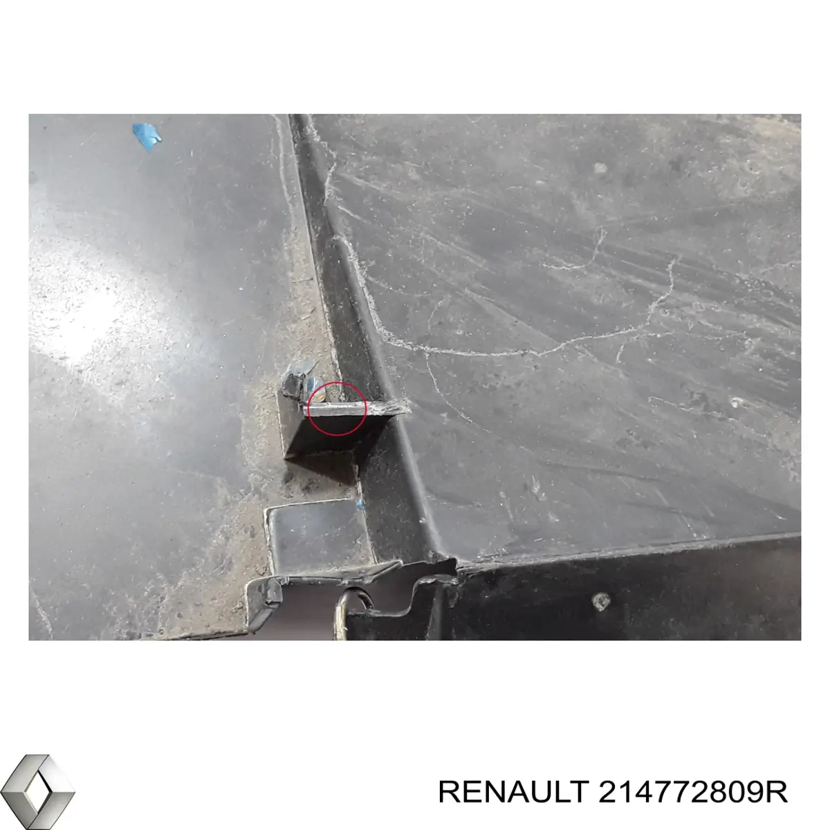 Дефлектор переднего бампера 214772809R Renault (RVI)