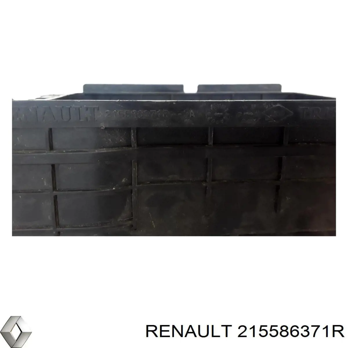 Купить 215586371R Renault (RVI) Воздуховод (дефлектор) радиатора интеркуллера
