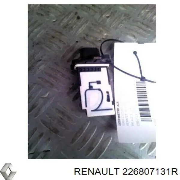 Compre 226807131R Renault (RVI) Sensor de fluxo (consumo) de ar, medidor de consumo M.A.F. - (Mass Airflow)