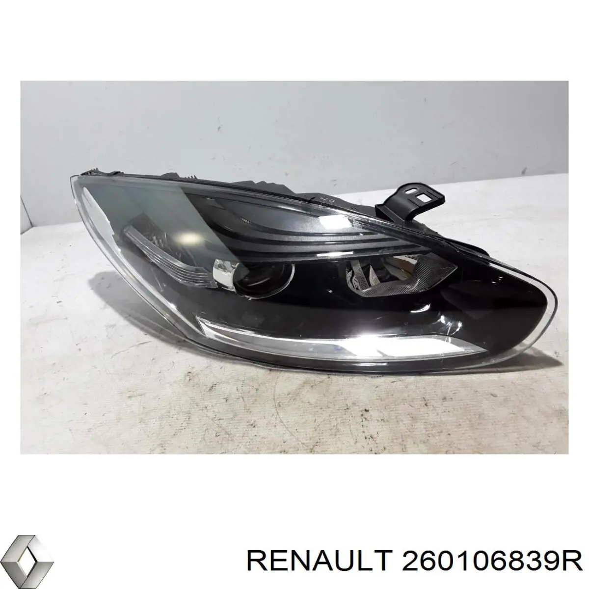 Купить 260106839R Renault (RVI) Фара основная правая