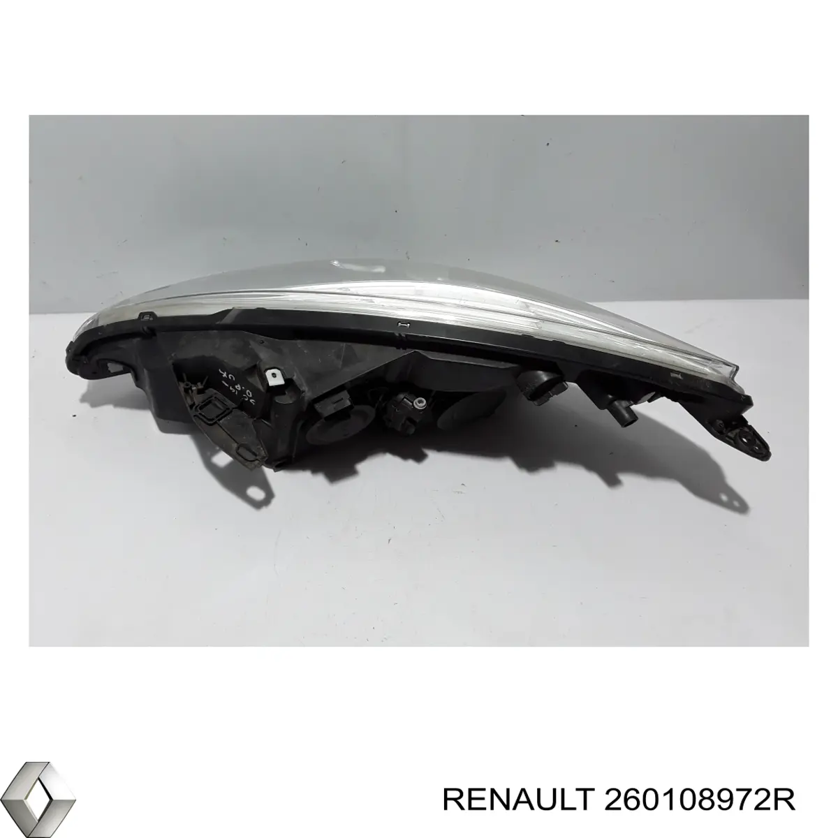 Правая блок фара Renault (RVI) 260108972R цена, от 31.56 USD