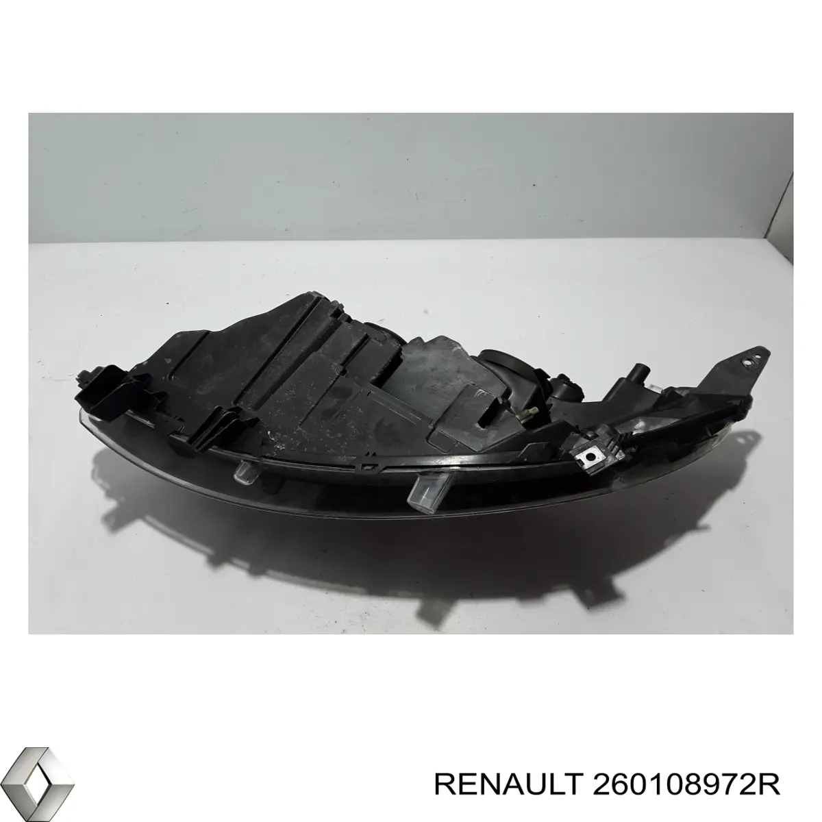 Купить 260108972R Renault (RVI) Фара основная правая