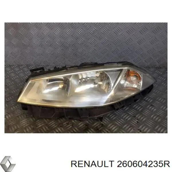 260604235R Renault (RVI) фара левая