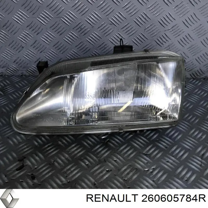 260605784R Renault (RVI) фара левая