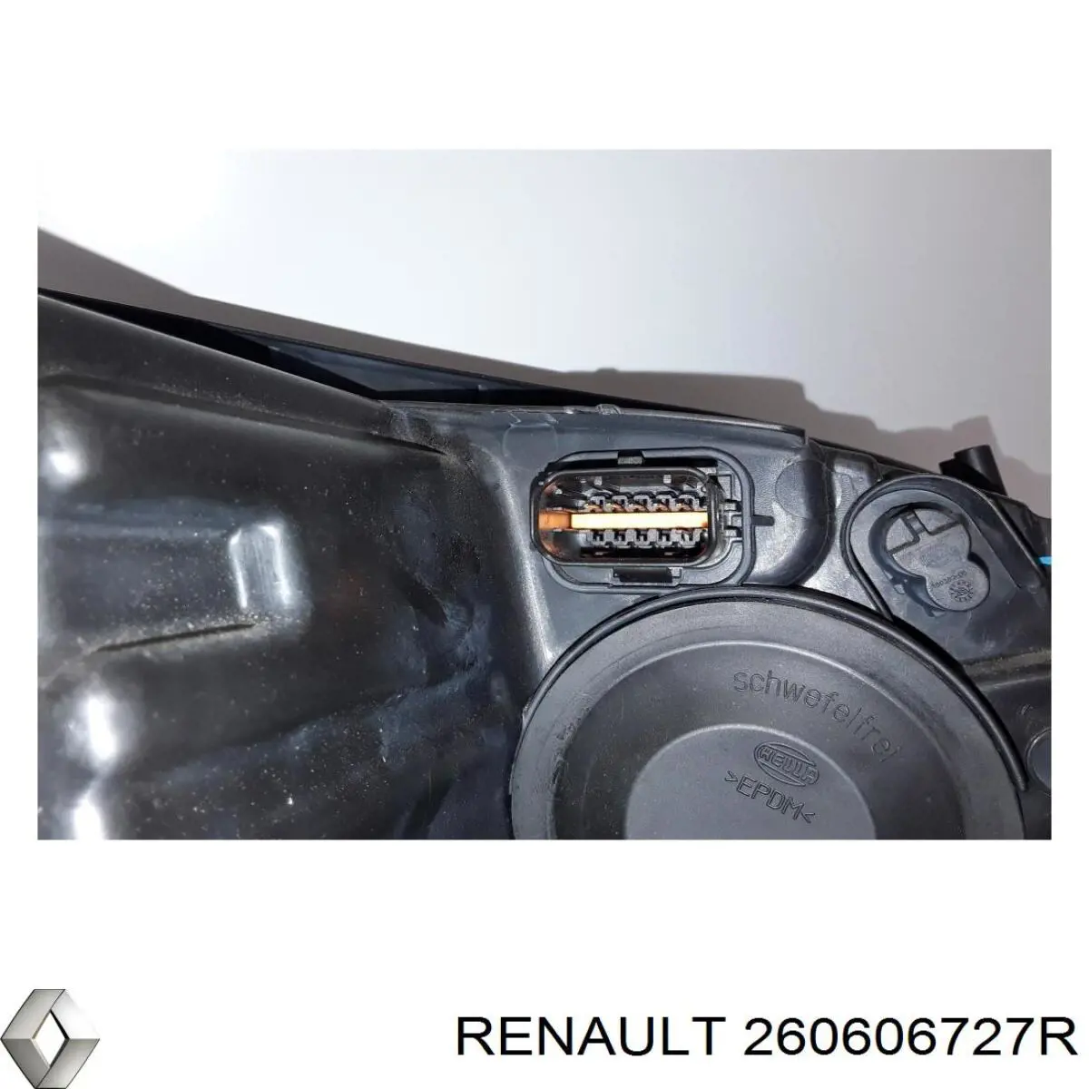 Левая фара 260606727R Renault (RVI)