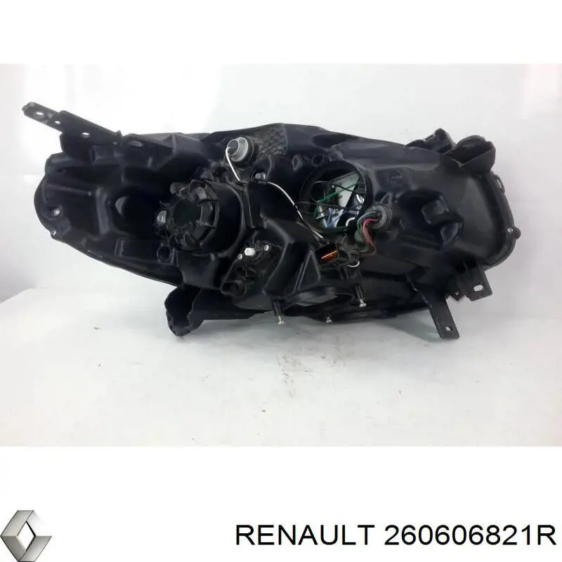 Фара левая Renault (RVI) 260606821R цена, от 565.42 USD