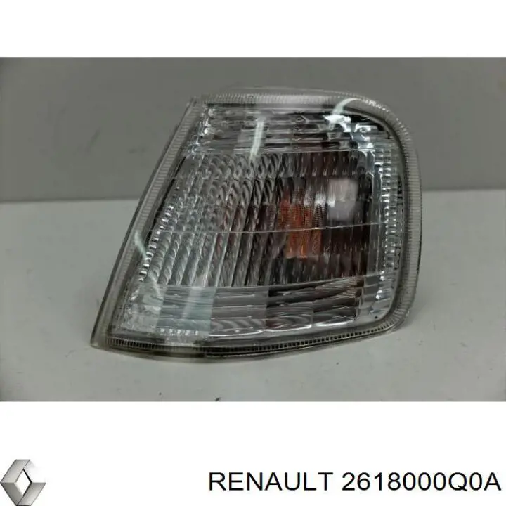 Габарит (указатель поворота) 2618000Q0A Renault (RVI)