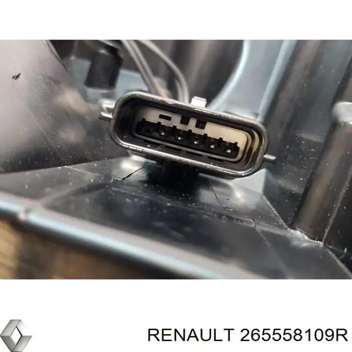 Фонарь задний левый 265558109R Renault (RVI)