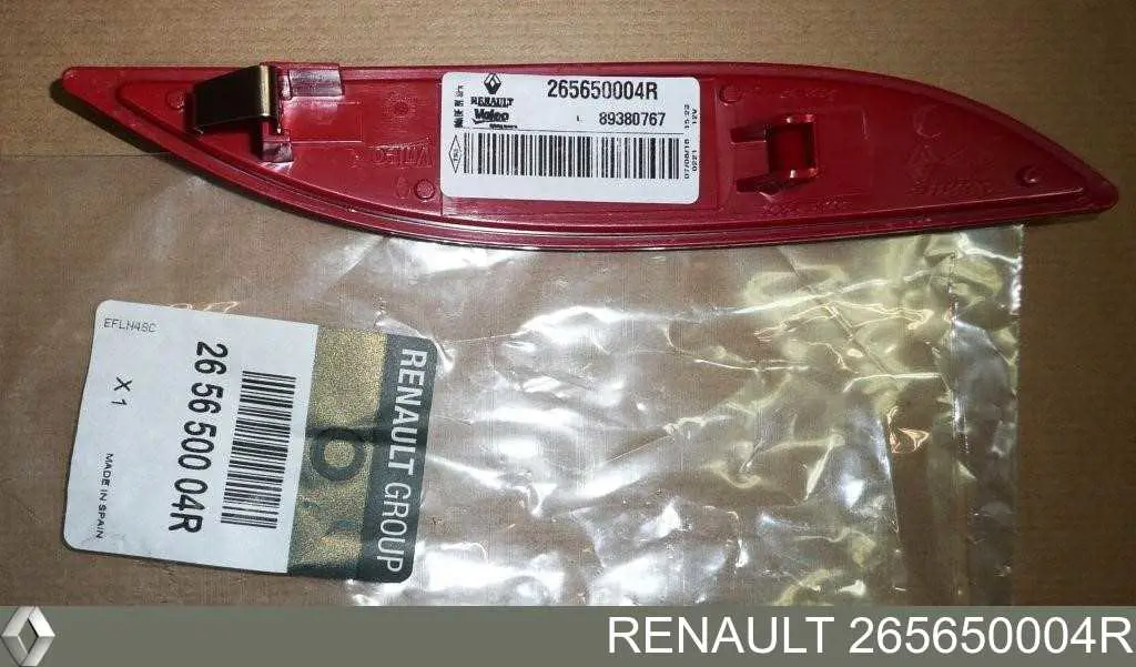 Катафот (отражатель) заднего бампера левый на Renault Megane III 