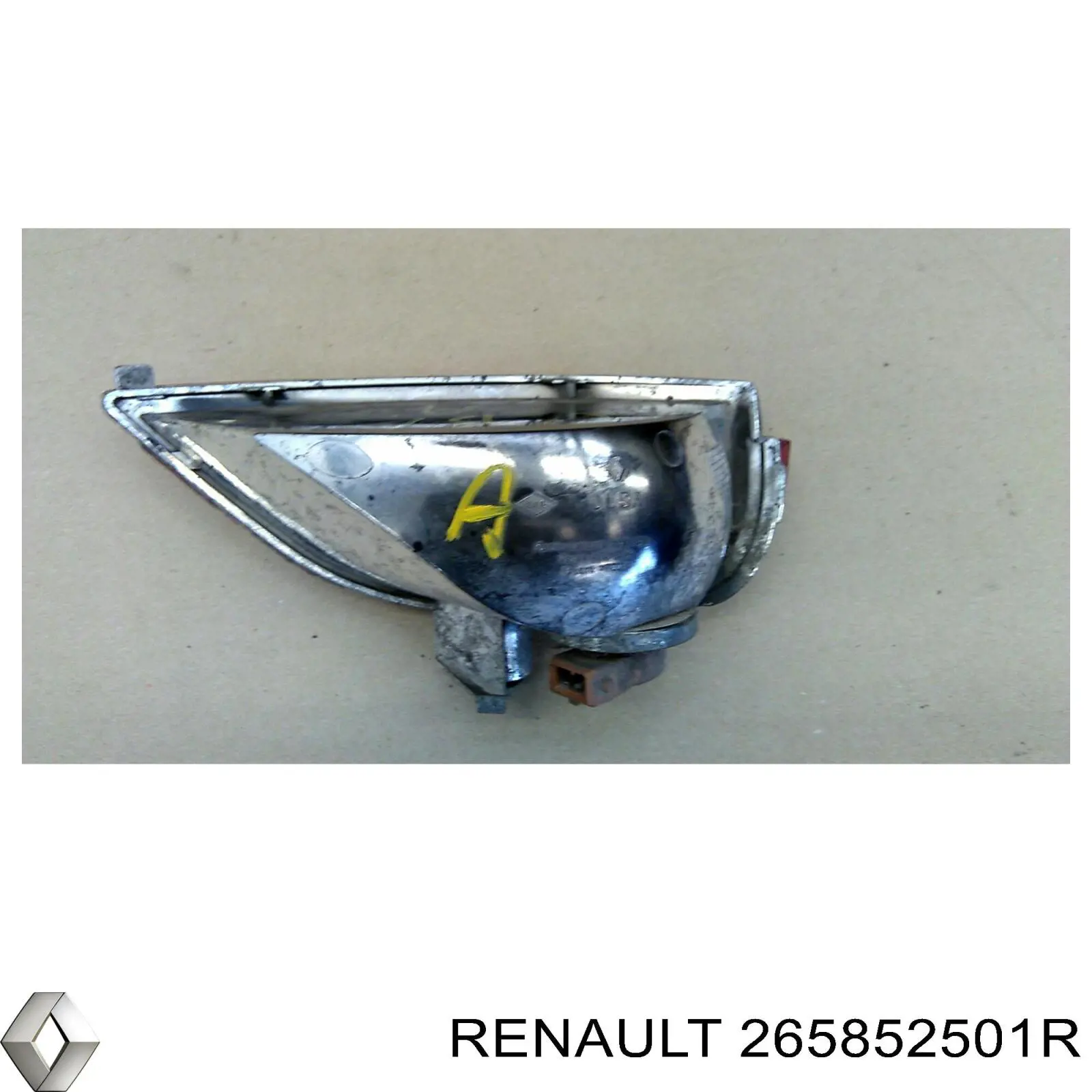 Фонарь противотуманный задний левый 265852501R Renault (RVI)